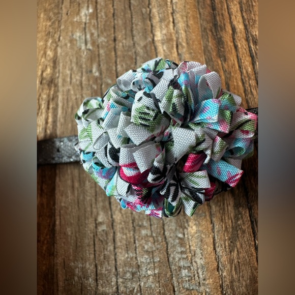 Other - Floral Dog Collar with Multicolor Flower